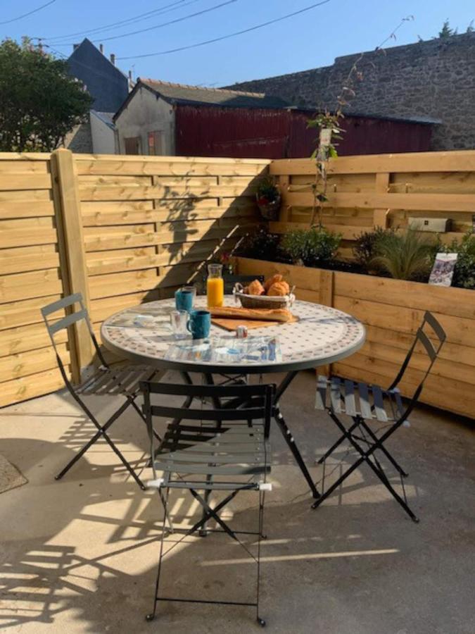 Apt Rdc Avec Sa Terrasse Privee Saint-Malo Exterior photo